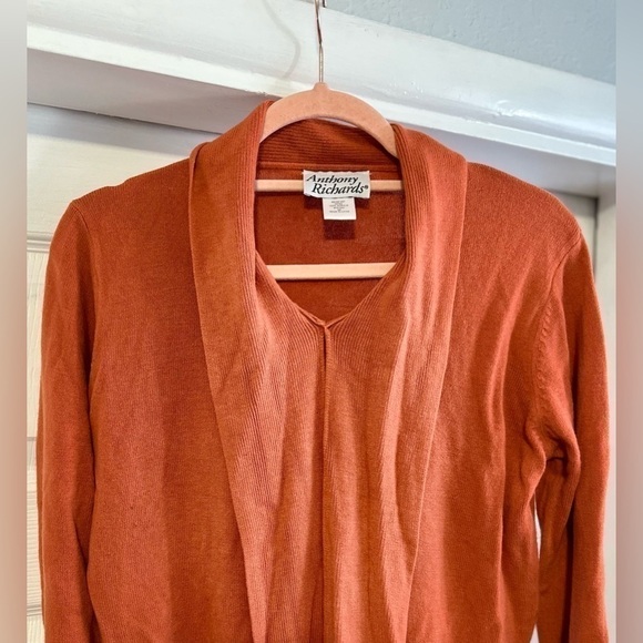 Women's Anthony Richards Tie Front Sweater - Picture 11 of 12